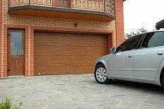 Фото Секционные ворота CARTECK RSC40, утепленные 42мм, гофр с микропрофилированием