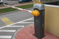 Автоматический шлагбаум CAME G4040E LED фото