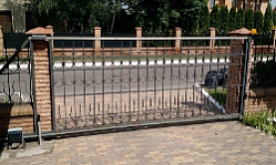 Моделі автоматики для воріт: основні види та принцип роботи пристроїв